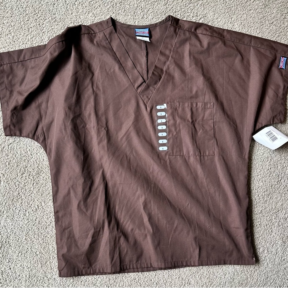 NEW!Cherokee Scrubs Shirt